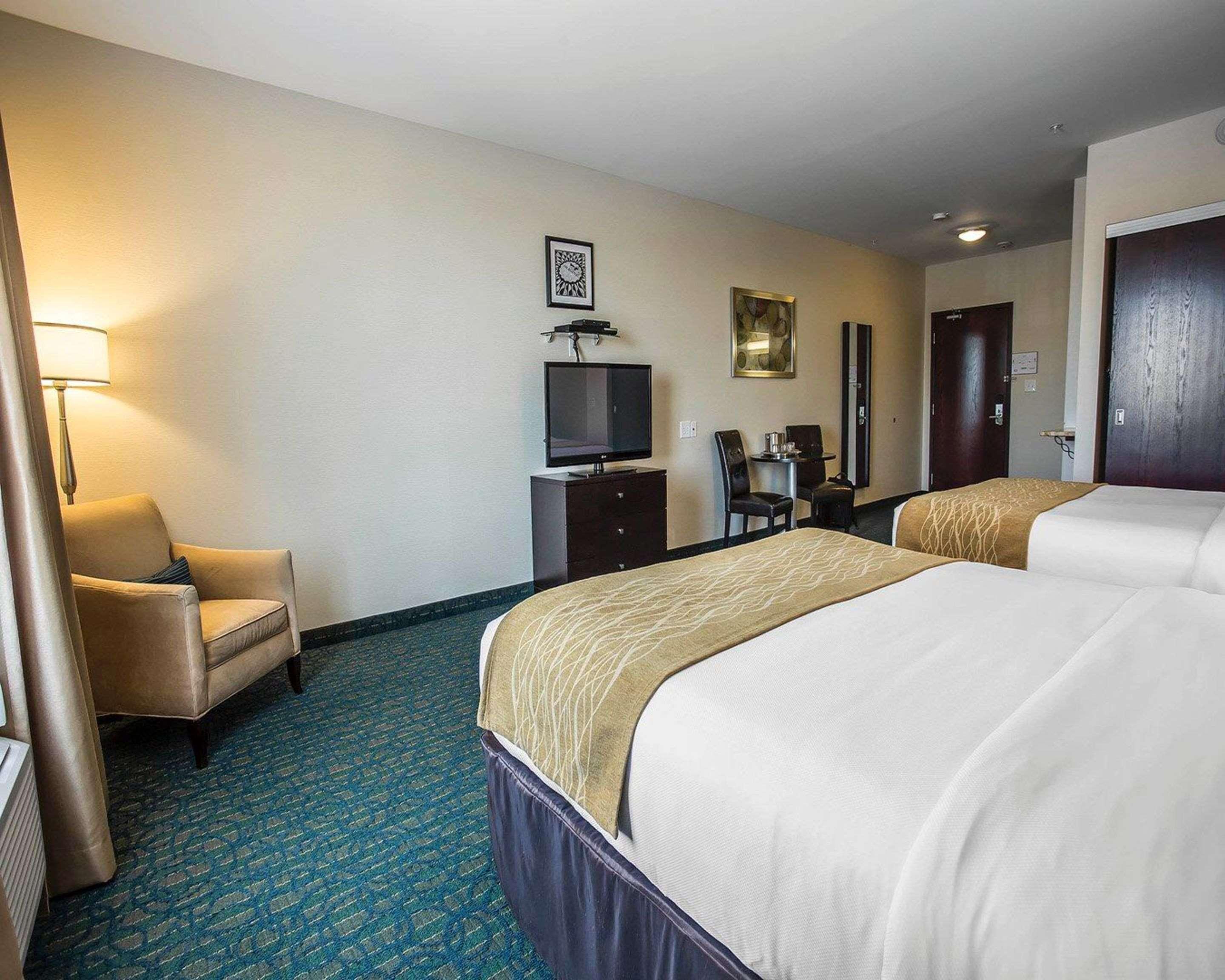 Comfort Hotel Bayer's Lake Timberlea Eksteriør bilde