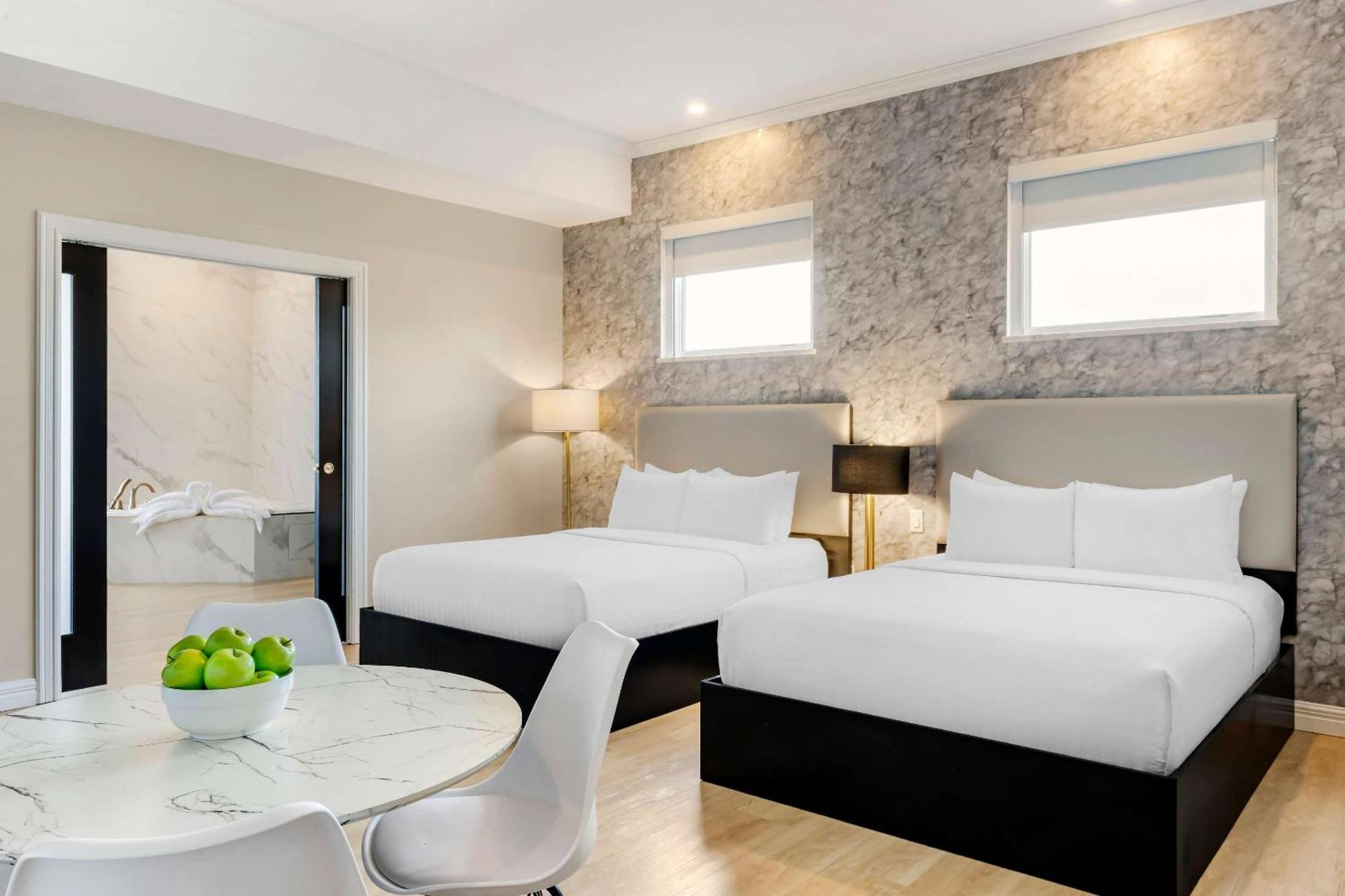 Comfort Hotel Bayer's Lake Timberlea Eksteriør bilde