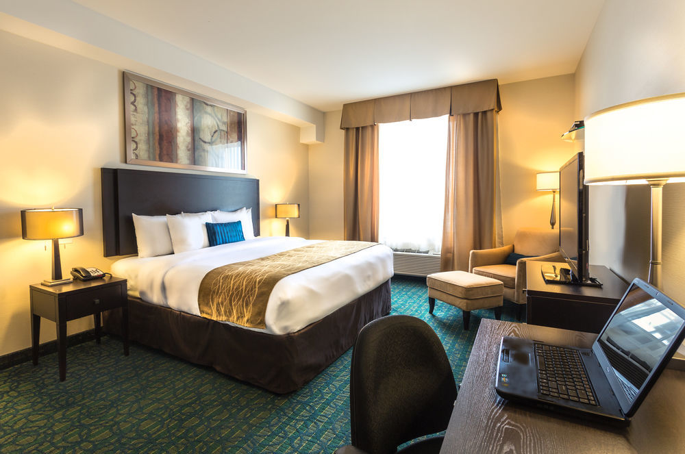 Comfort Hotel Bayer's Lake Timberlea Eksteriør bilde
